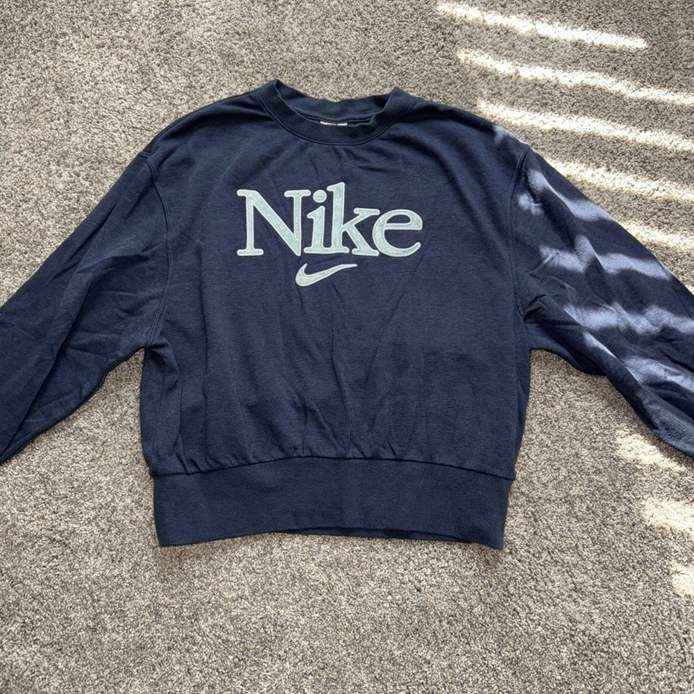 VINTAGE NIKE SWEATSHIRT SIZE SMALL